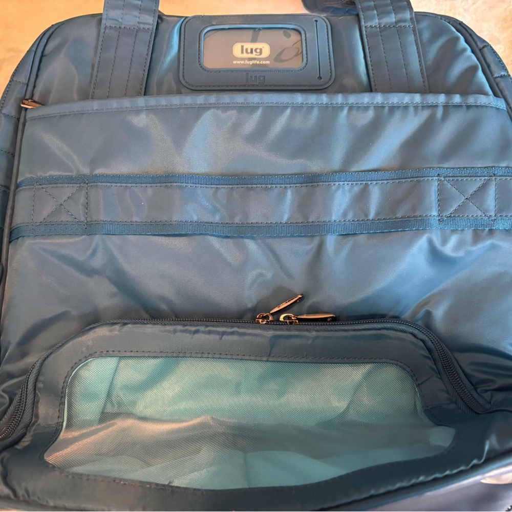 Brand New (NWT) quilted lug ocean blue Puddle Jumper - Picture 4 of 7